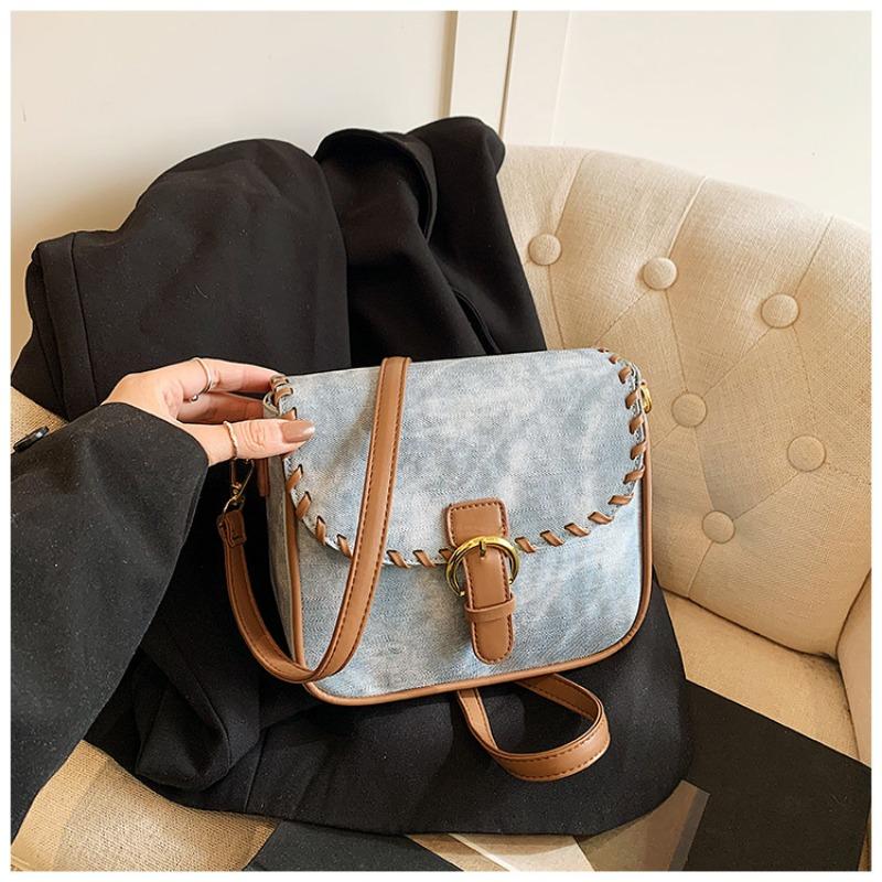 Spring New Women's Bag Shoulder Messenger Bag Fashion Urban Trend Simple Small Square Bag Retro Temperament
