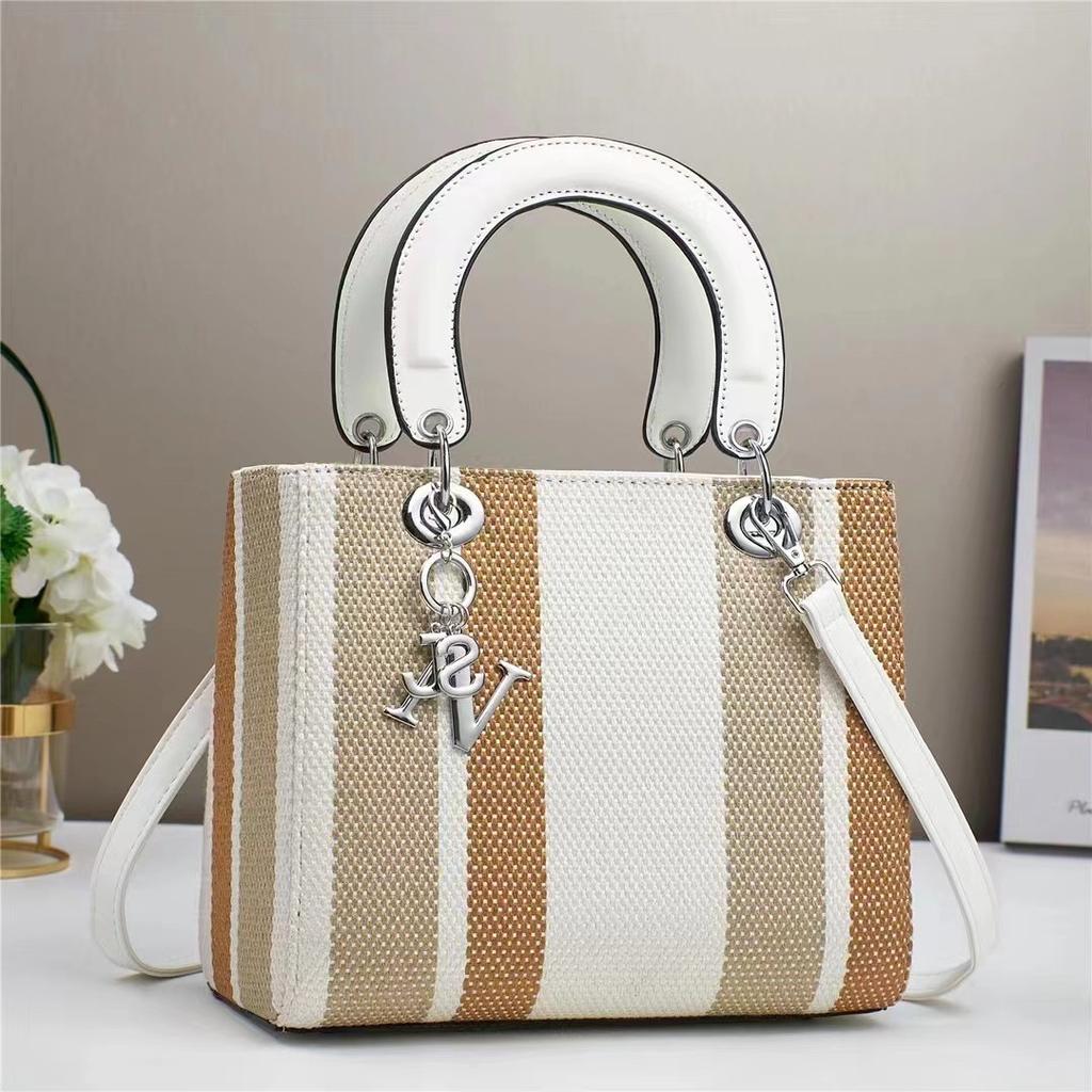 A Nova Bolsa de Mão Feminina Patchwork Color-blocking É Versátil e Exala Um Senso de Luxo. A Bolsa Tiracolo de Ombro de Grande Capacidade é Tendência