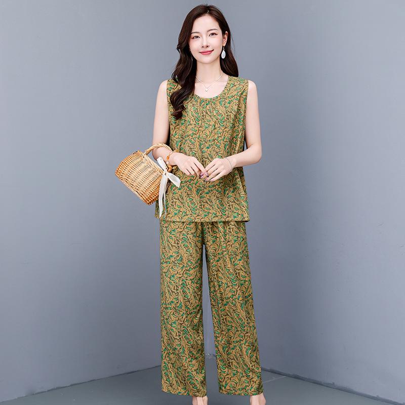 

Women s Summer Sleeveless Printed Cotton-Silk Suit, Loose Fit, Two-Piece Set with Wide-Leg Pants for Home or Outer Wear. XXL