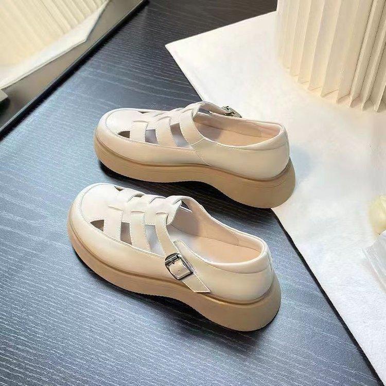 

Roman sandals women s summer 2025 new thick-soled popular bag head single shoes with skirt loafer small leather shoes outside 40