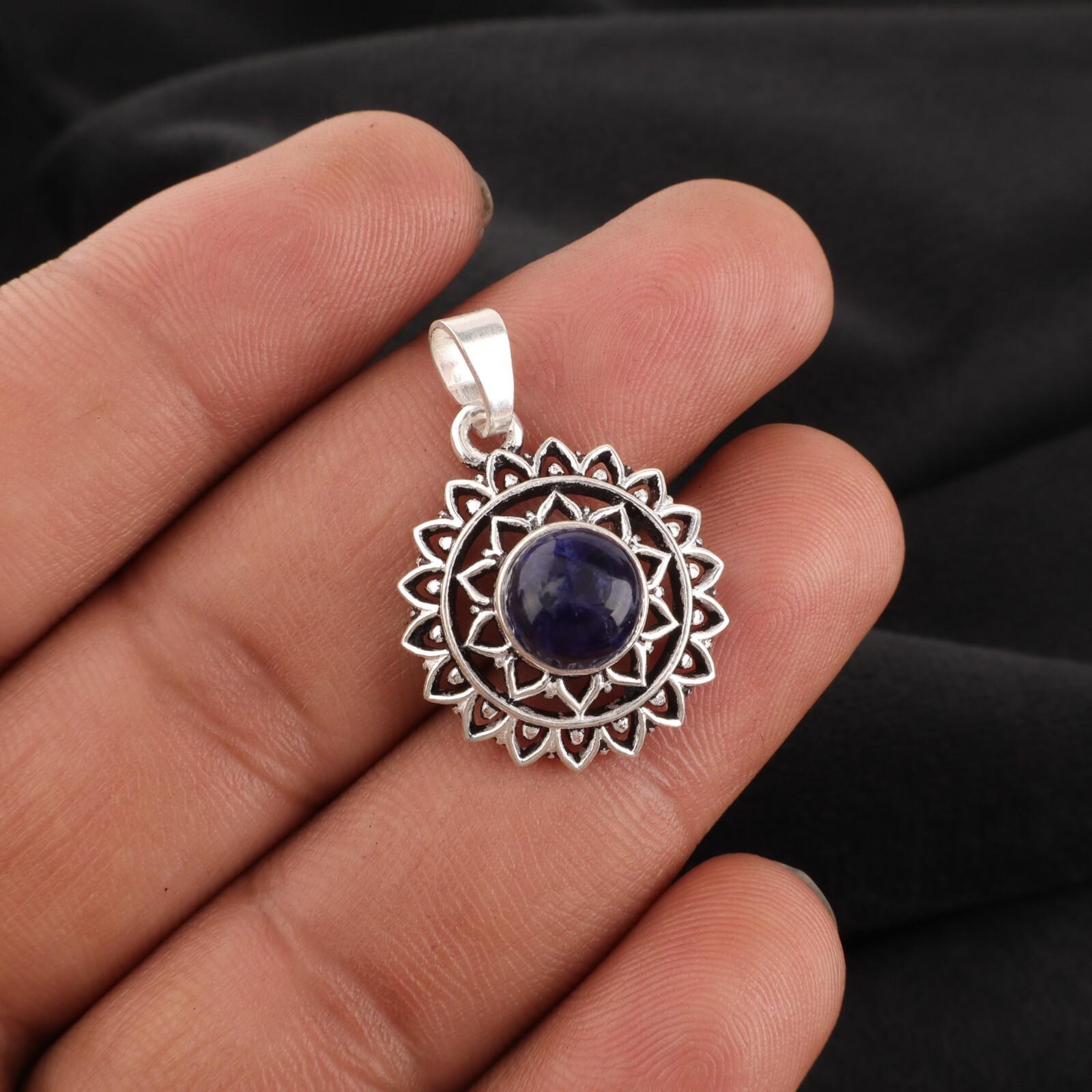 

Содалит Драгоценный камень 925 Стерлинговое серебро Ювелирные изделия Ручной работы Подвеска 1,14 Ожерелье CP-30-29