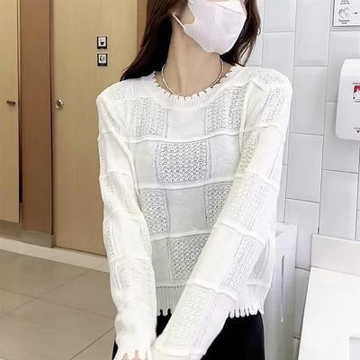 Autumn Round Neck Concave Convex Edge Knitted Sweater with Women's Design Sense Exposed Hole Loose and Versatile Top