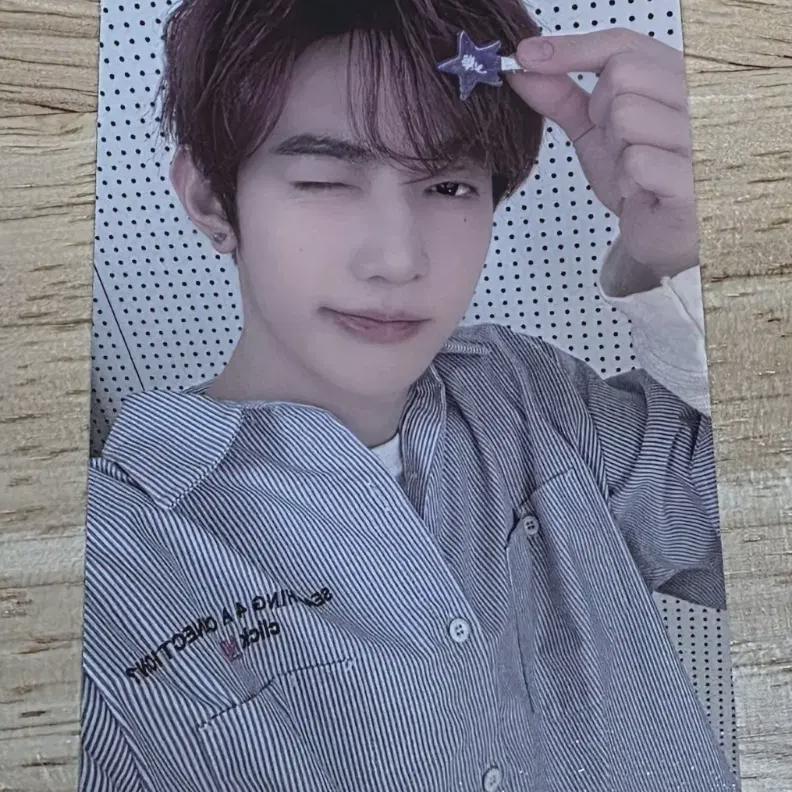 

Zhang Hao) Zerobaseone Waltu Here&now Md 70,000 Foca