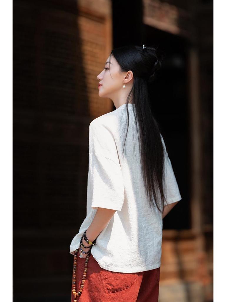 Women’s Retro Chinese Style Short Sleeve Stand Collar Shirt with Frog Button, Loose Ramie Sand-Washed T-shirt – 2024 Spring/Summer Collection