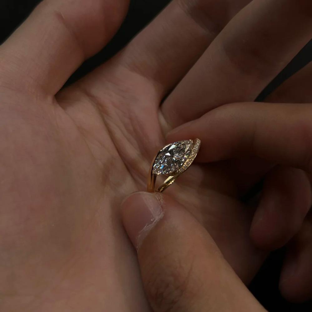 

Women Asymmetric Marquise Zircon Ring Angel Eye Suspended Design Elegant and Stylish Daily Jewelry