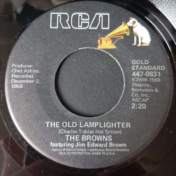 7-дюймовая пластинка BROWNS ДЖИМ ЭДУАРД БРАУН Old Lamplighter Send Me The Pillo 4470831 RCA US Кантри/Фолк Б/У
