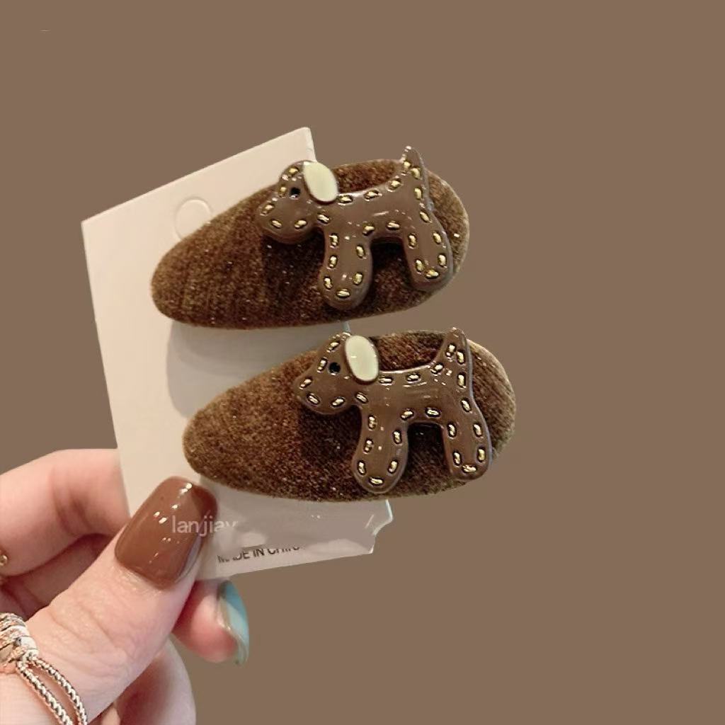 2Pcs Autumn Winter Plush Hair Clips Cute Puppy Design Side Bangs Hair Barrettes Sweet Girls Fashion Hair Ornaments 2 pieces in brown color