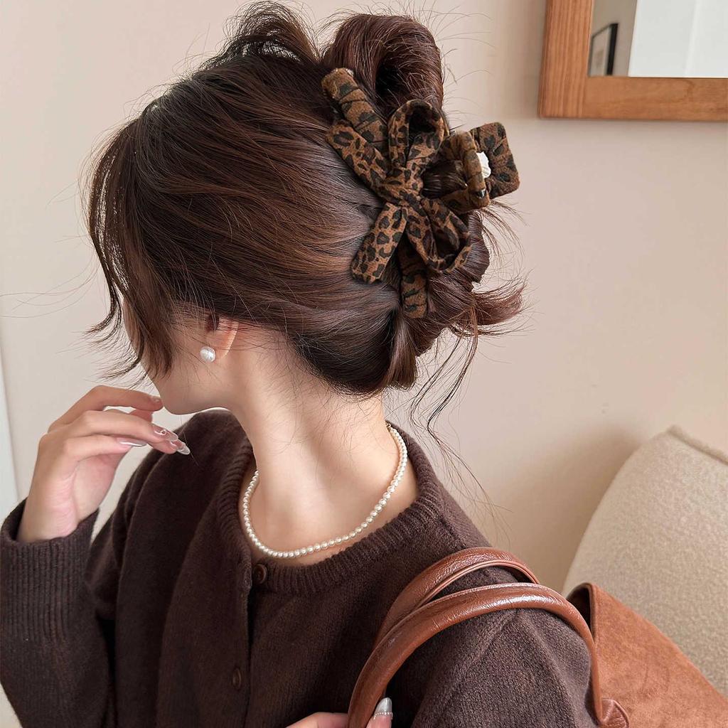 2025 High-End Women's Leopard Print Bow Claw Clip for Updos