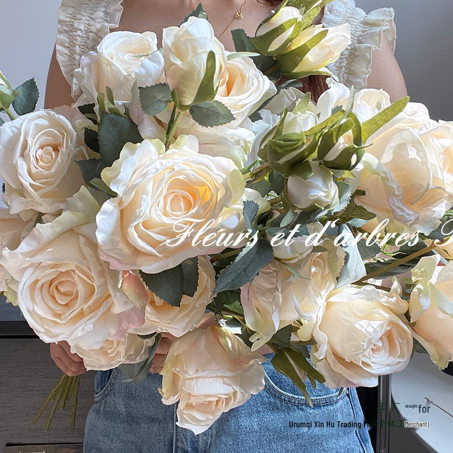 Liu Yifei Inspired Dried Flower Oil Painting - Artificial Rose Bouquet for Living Room or Dining Table Decor