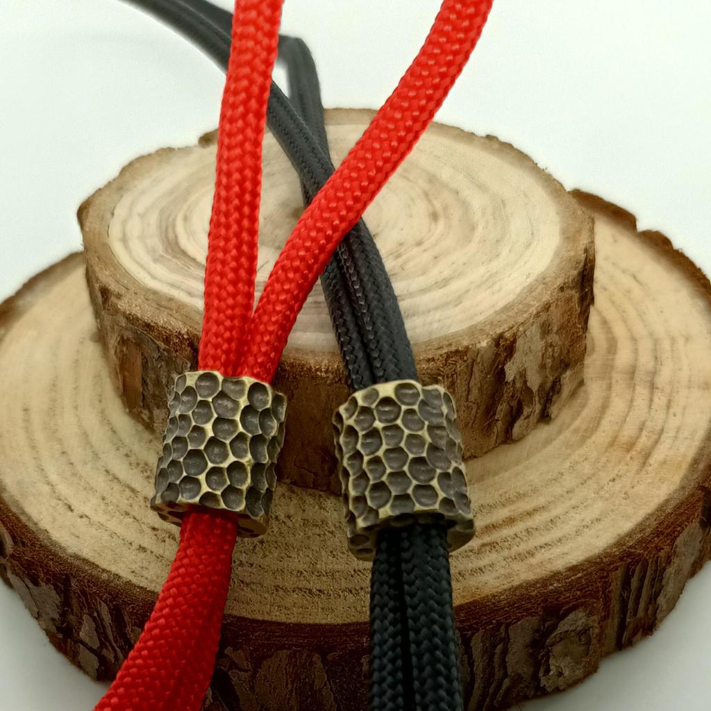 Meteorite Crater EDC Paracord Lanyard: Knife, Flashlight, Keychain Pendant - Creative DIY Cultural Plaything.