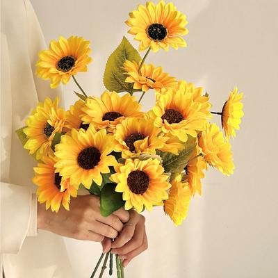 Décoration de la maison – Fleurs et couronnes décoratives