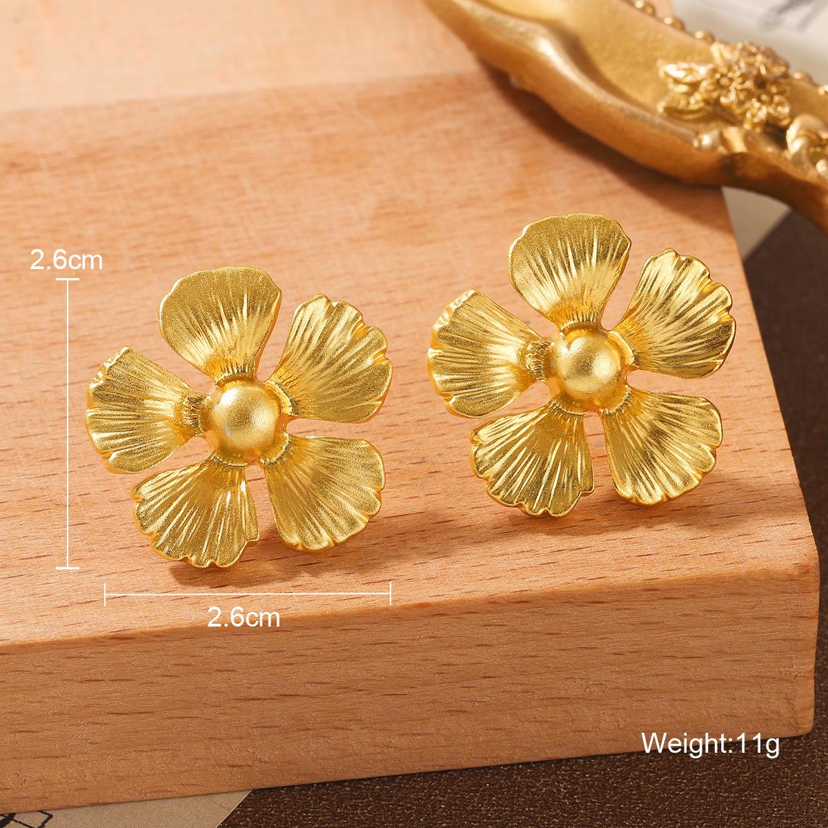 

Vintage Flower Earrings Zircon Light Luxury Court Style Tassel Earrings Medieval Vintage Premium Earrings