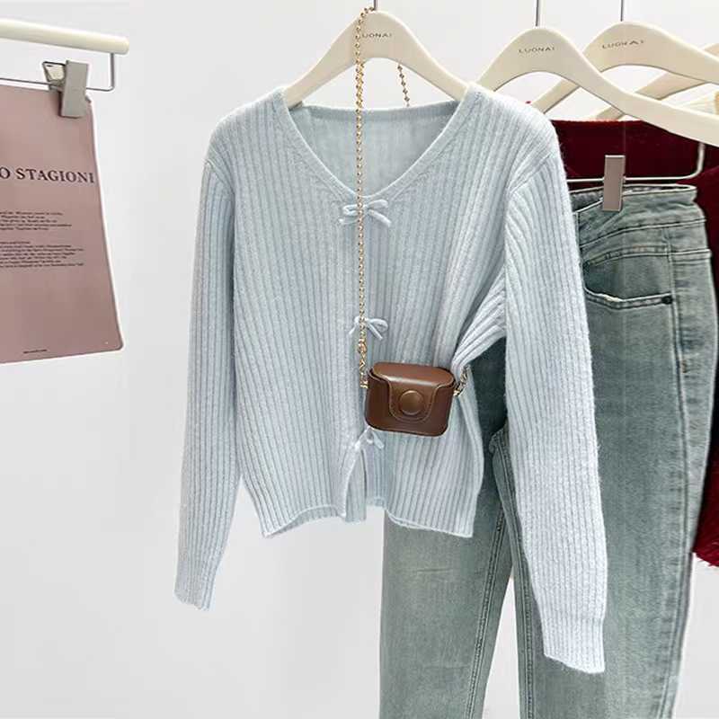 Red Sweet Bow Short Sweater Long Sleeve Knitted Sweater 2026 Spring and Autumn Foreign Style New Bottom Top