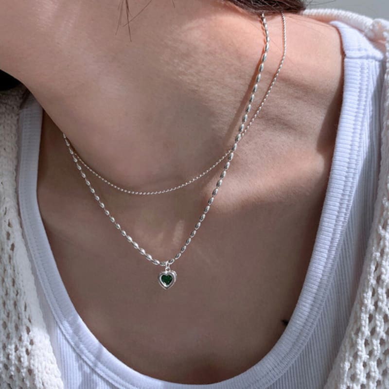 

TEMTTING Cold Heart Necklace (4Colors) pink