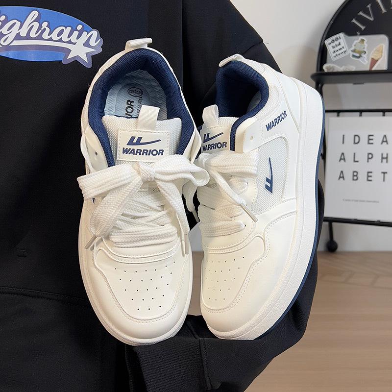 Pánské bílé tenisky Warrior: 2025 Trendové, Lehké, Prodyšné Skateboardové Boty pro Kluky a Páry