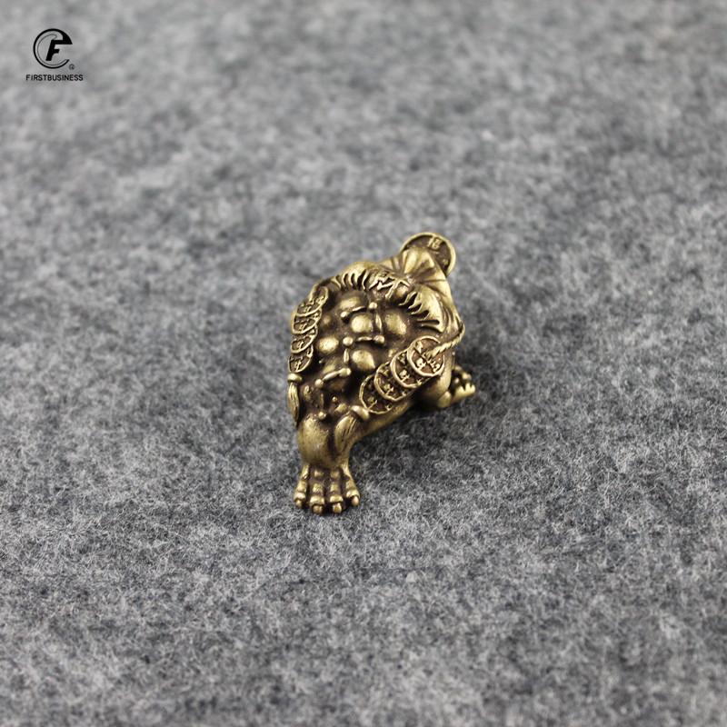 Solid Copper Lucky Money Toad Tea Ceremony Small Ornaments Tea Pet Antique Animal Figures Miniatures Desk Decoration Craft