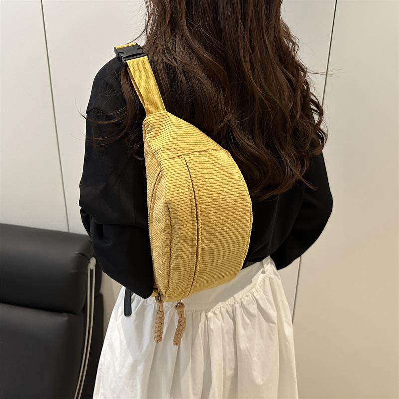 Half Moon Waist Bags Corduroy Running Belt Bags Large Capacity New Fashion Women'S Chest Bag Crossbody Bag