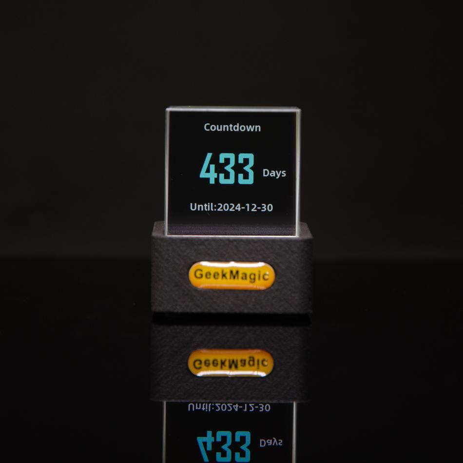 GeekMagic GIFTV Crystal Holographic Desktop Decoration Smart Weather Station Digital Clock with GIF Animations