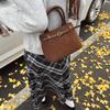 Retro Hand Carry Trendy Small Square Bag Women's 2025 Winter New Fashion One Shoulder Oblique Span Bag High-end Casual Women's Bag