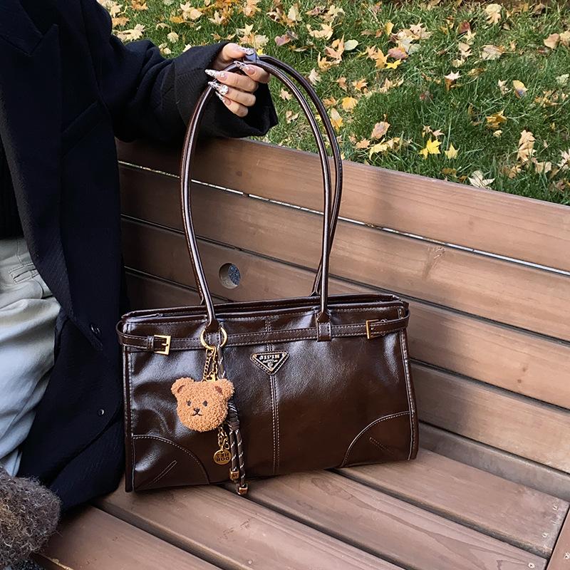 

Сумка подмышку женская новая ретро повседневная сумка для поездок на работу с высоким чувством стиля