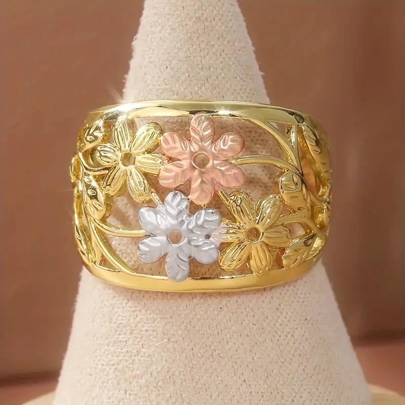 Graceful Charms Finger Rings Delicate Hollow-out Flower Design Accessories for Women Luxury Sweet Jewelry for Daily Life