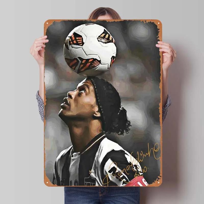 Ronaldinho Sign Sportposter Metallväggkonst av Muraler Vintage Metallplåtskylt Plakett för Väggkonstdekoration Mank Cave Retro Hem