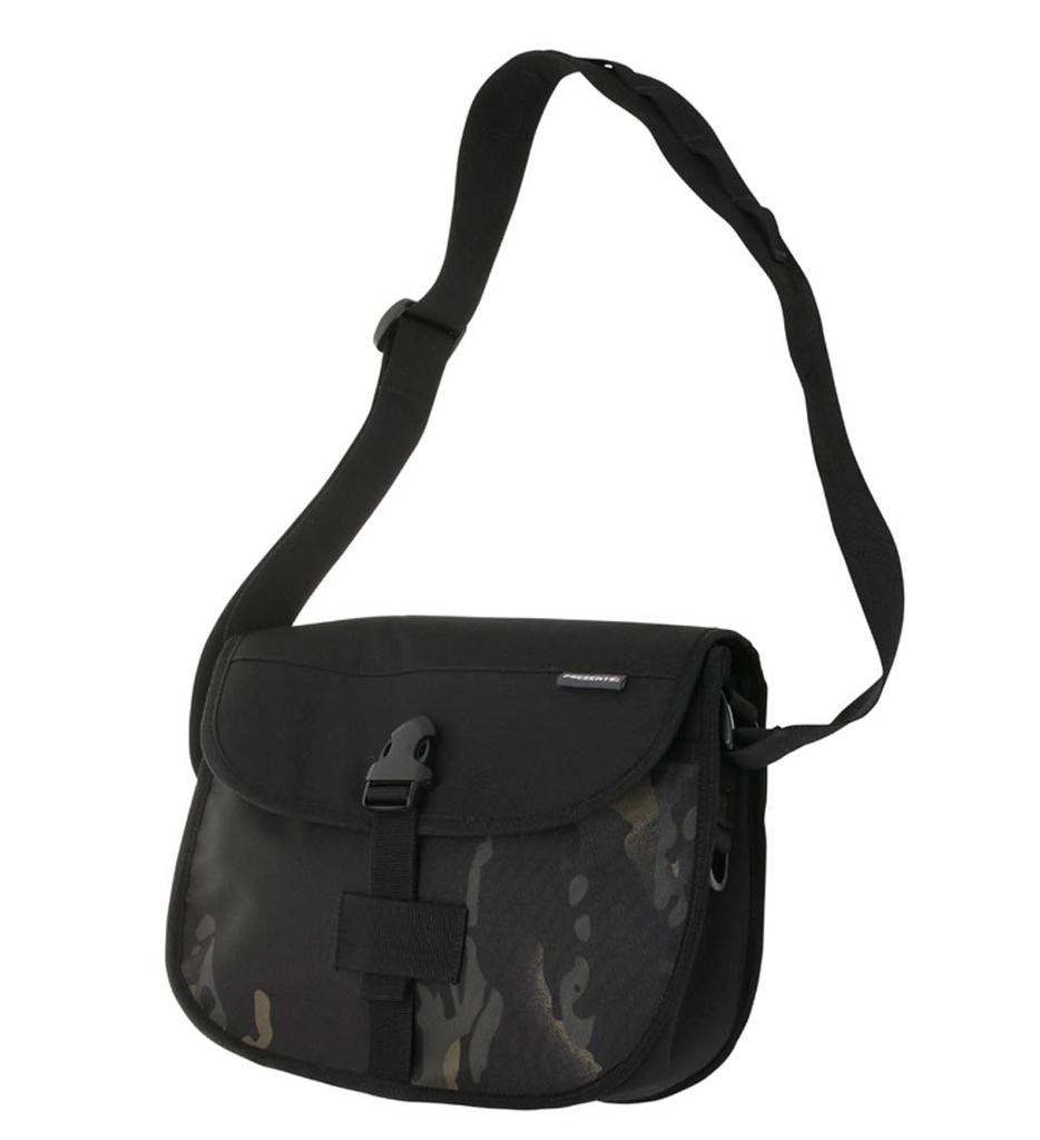 LITTLE PRESENTS River Watcher Shoulder Bag B-24 Black Camo Medium