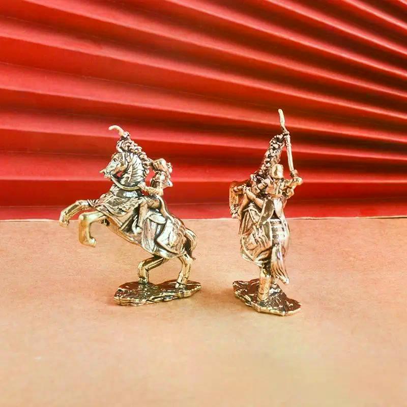 Retro Strong Men Warrior Ornament Copper European Beautiful Knight Model Miniatures Figurine Desktop Decoration