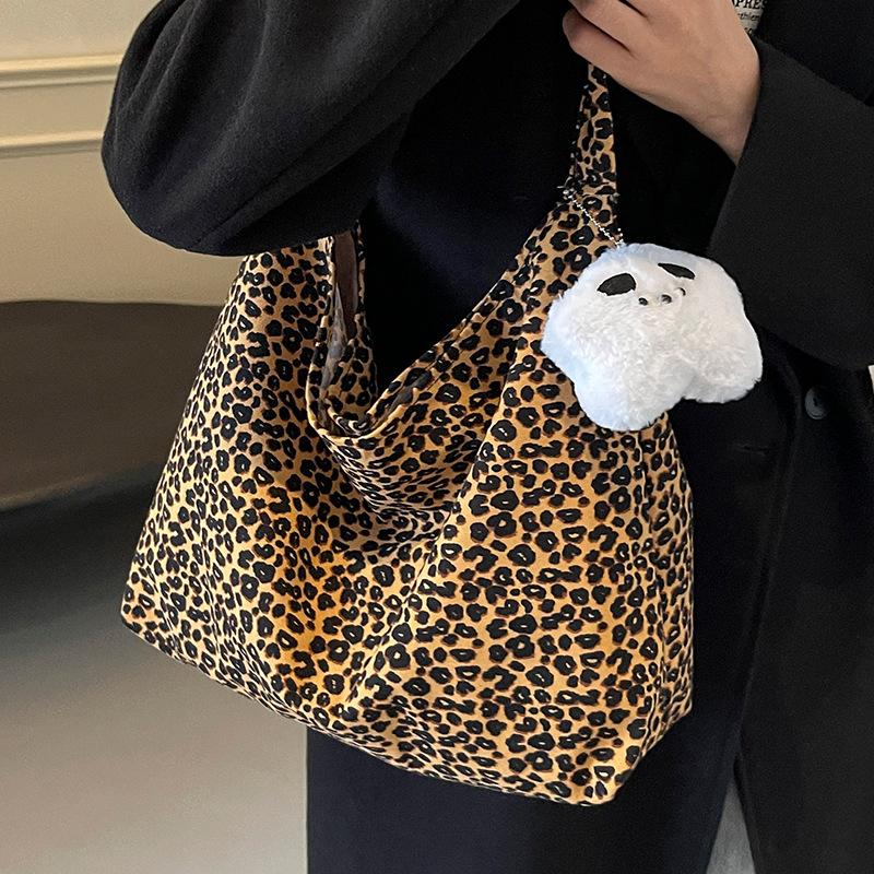 Large Capacity Leopard Print Bag Women New Trendy Fashion Crossbody Bag Women Ins College Students' Class Shoulder Bag Women