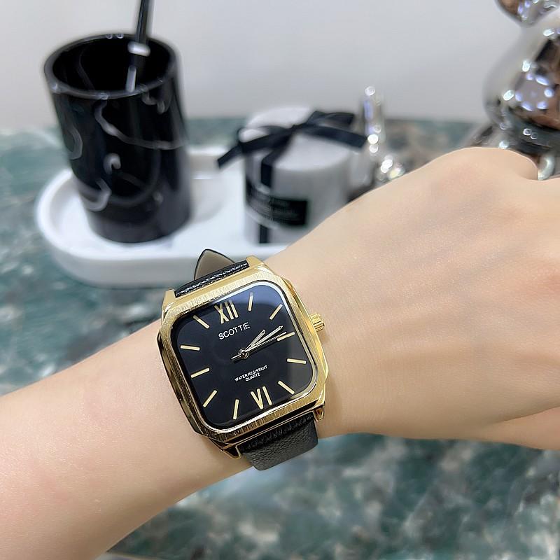 Fashion Large Dial Temperament Women'S Watch Personality Domineering Neutral Watch Women'S Gold Case Leather Strap Square