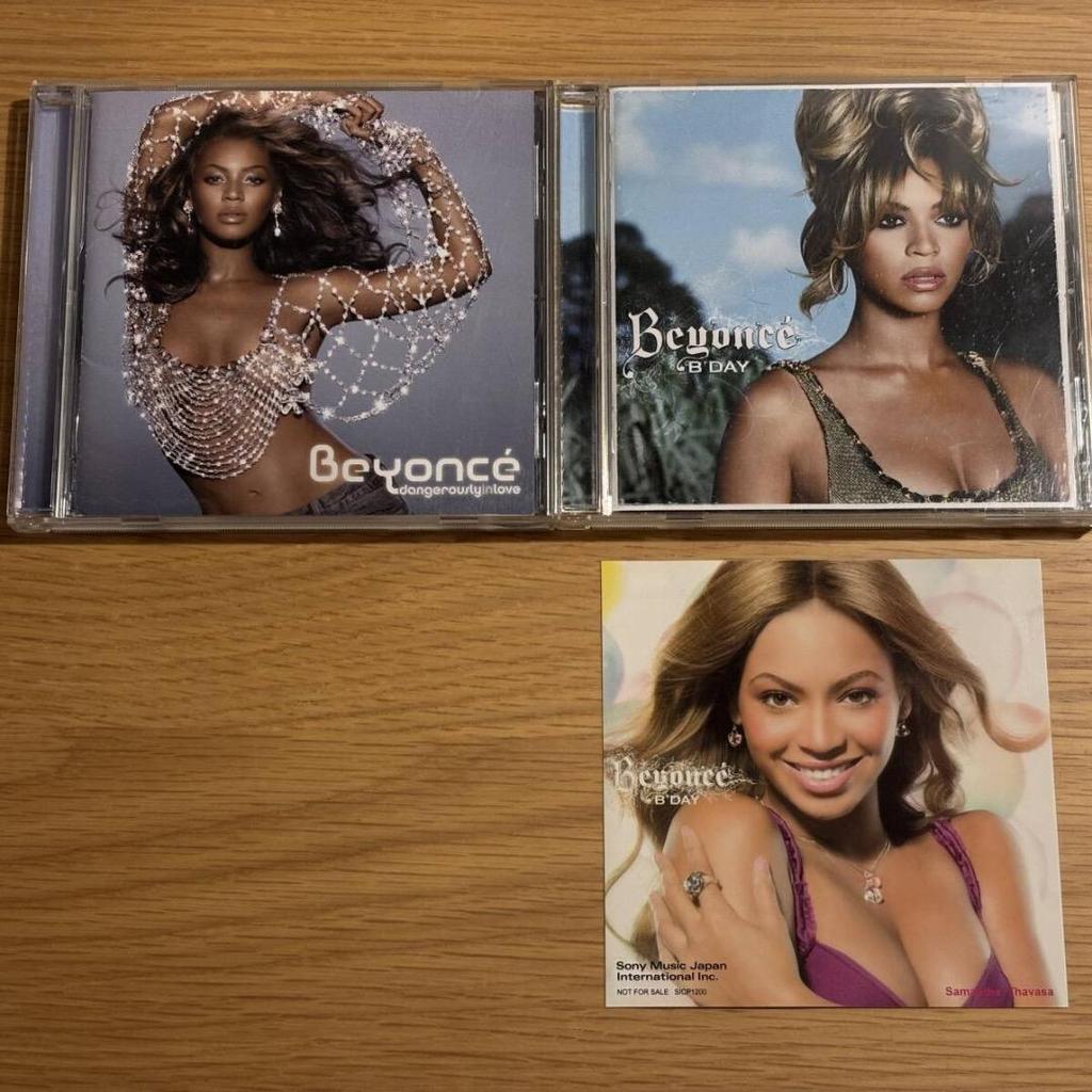 Used BEYONCE Album 2-Set (1st/2nd)