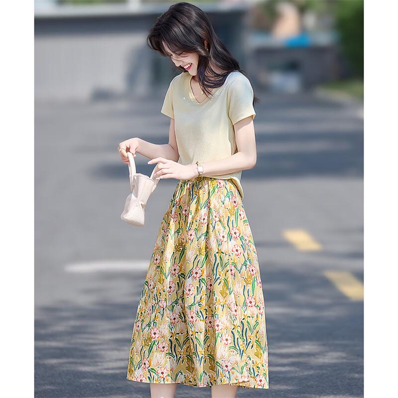 Completo due pezzi gonna e t-shirt con stampa Giardino di Monet