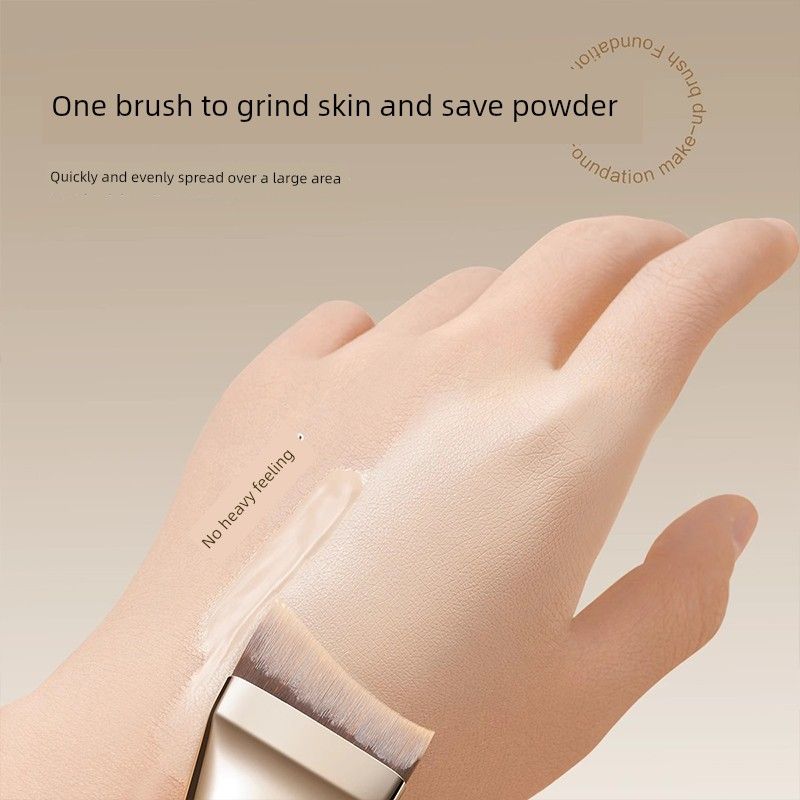 New Foundation Brush, Lightweight Makeup Artist Flat-Head Angled Crescent Brush for Beginners, Low-Mark Concealer Flat-Head Liquid Foundation Brush