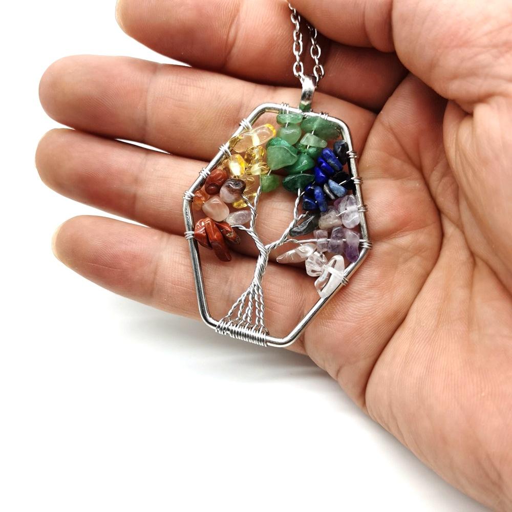 Hand-Wound Natural Gravel Crystal Hexagonal Loose Root Tree Of Life Fortune Tree Necklace Women'S Necklace N18