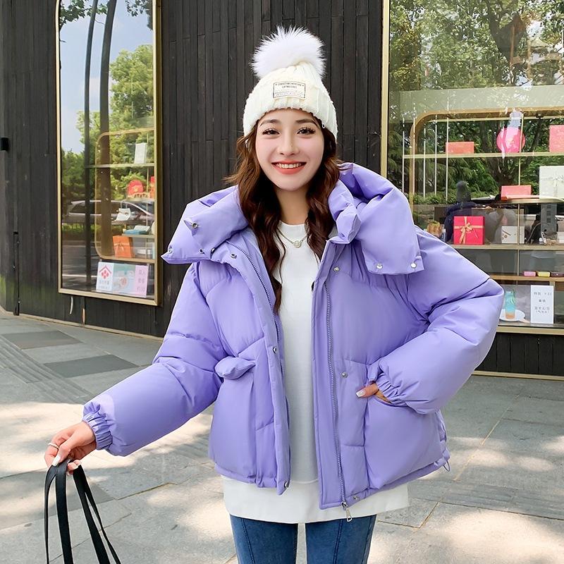 Women's Hooded Short Puffer Jacket Flap Pockets Drawstring Hem Zip Up Solid Color Loose Fit Winter Coat