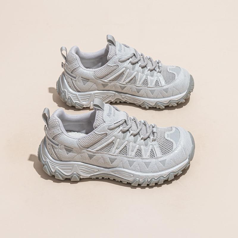 Dad shoes women's summer new mesh breathable thick sole heightening non-slip Internet celebrity Korean version of casual sports shoes