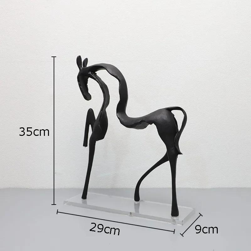 

Minimalist Black Horse Cast Iron Statue Desk Decoration Animal Metal Sculpture Ornaments Creative Horse Crafts Modern Home Decor