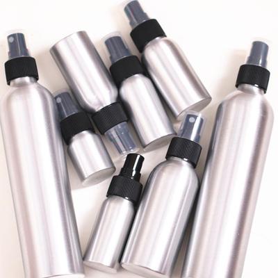 Utensilien & Accessoires – Nachfüllbehälter für Kosmetik