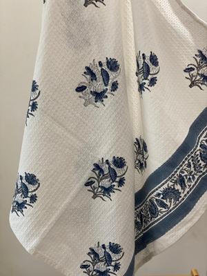 Weiches Baumwollhandtuch mit Blockdruck (60-30 Zoll)