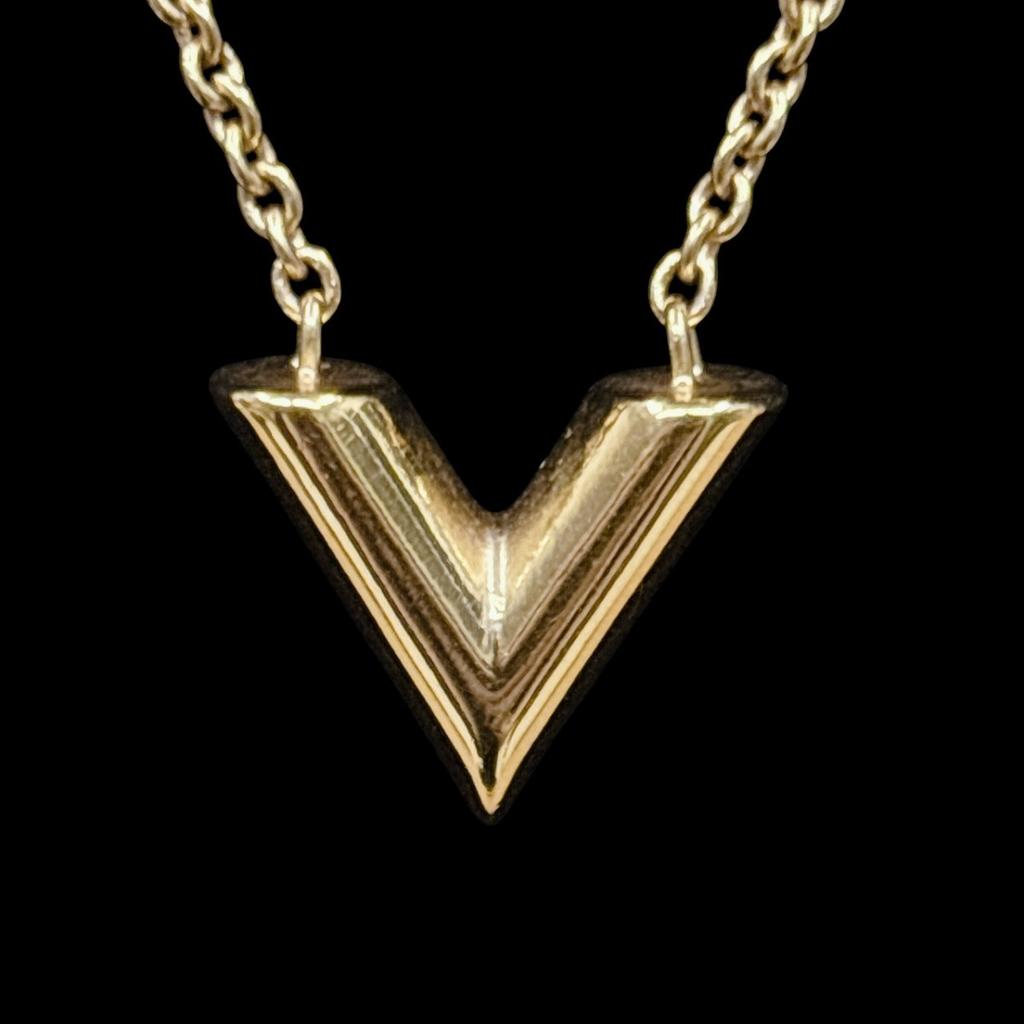 LOUIS VUITTON Perle Necklace Collier Essential V Gold Plated gold Women M00857 Used