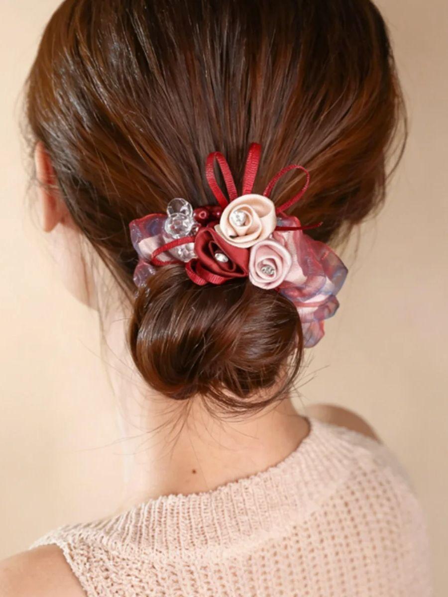 

Vintage Floral Beaded Hair Scrunchie, Sheer Organza Hair Tie, Elegant Hair Accessory for Women, Ideal for Wedding, Party and Daily Wear червоний