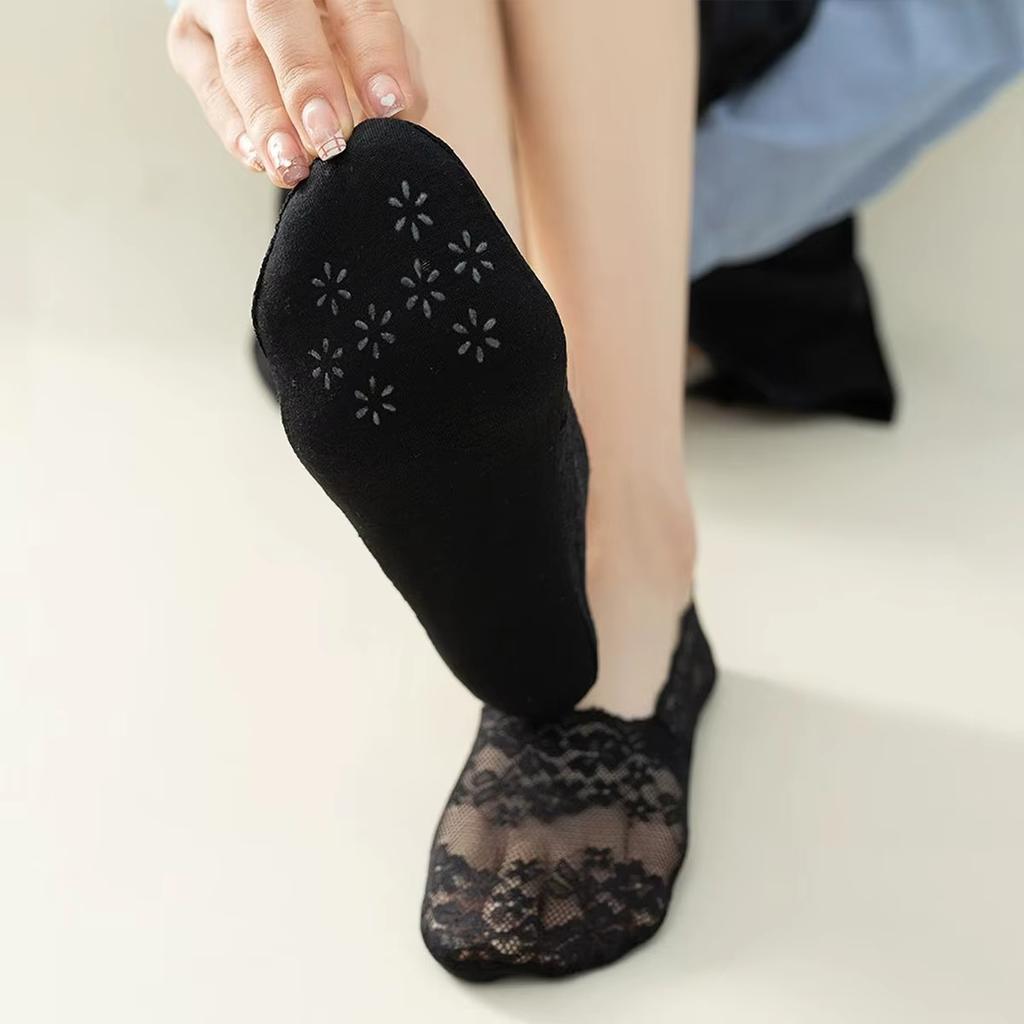 5 Pairs Women's Summer Lace Invisible Socks Boat Mesh Thin Low Cut Socks Slippers Female Ankle Silicone No Show Socks Non-slip