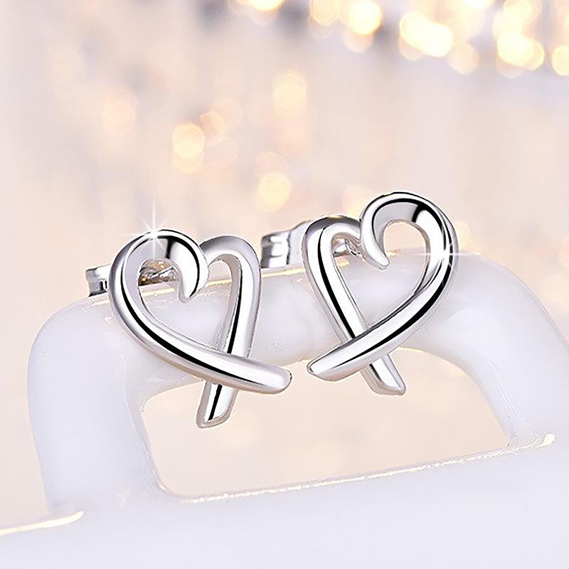Accessories Fashion Ear Minimalistic Heartshaped Stud Earrings