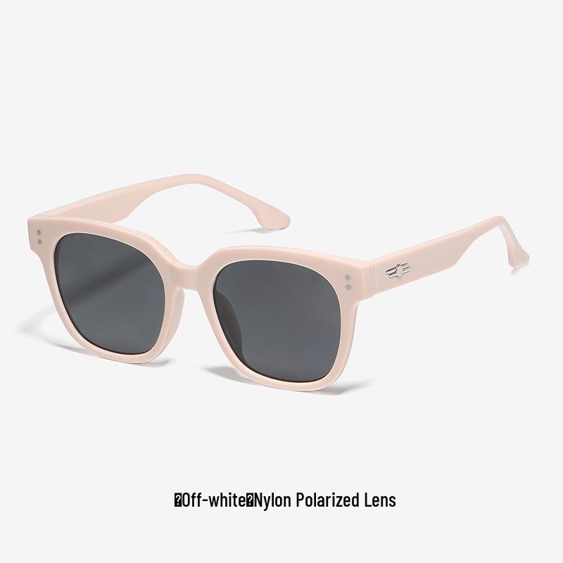 Trendy Nylon Polarized Sunglasses with UV Protection for Men and Women