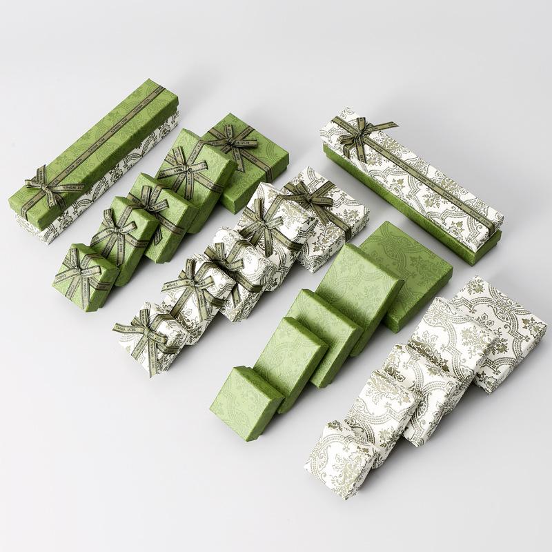 Necklace Box Jewelry Packaging Box Enamel Green Ring Box Earring Box Bow Jewelry Box