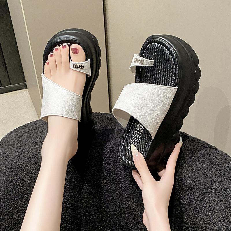 Fashion 7.5CM Women High Platform Slippers New 2025 Summer Beach Flip-Flops Ladies Wedge Heels Flock Shoes Woman Outside Chunky Sandals