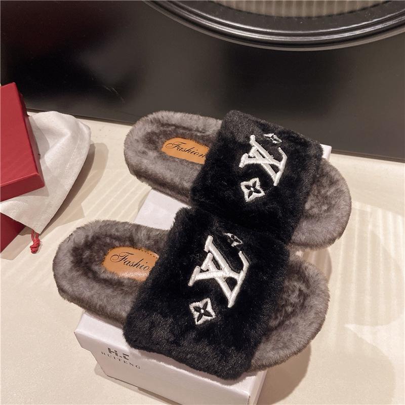Women's Trendy Korean Flat Bottom Fuzzy Slippers for All Seasons 2025
