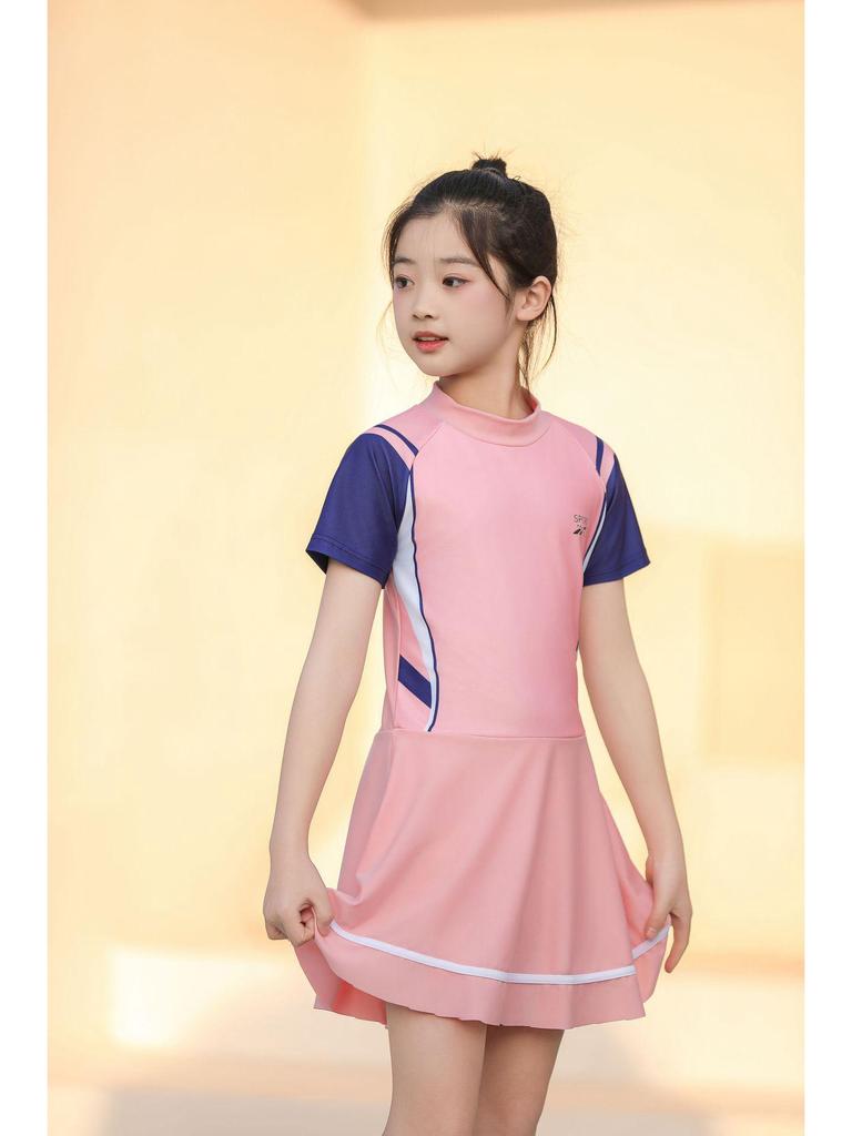 Girls' Sporty One-Piece Swimsuit for Pool and Hot Springs