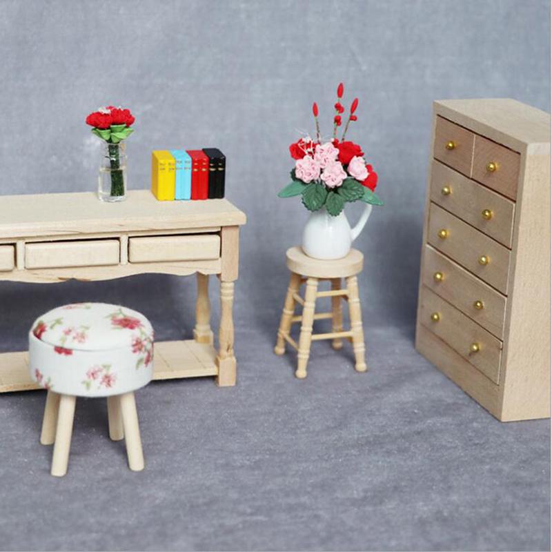 1/12 Dollhouse Miniature Wooden Stool Simulation Chair Furniture Toy Decoration