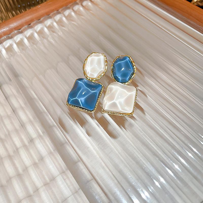 French fresh blue geometric flower resin earrings light luxury stud earrings personality temperament earrings women
